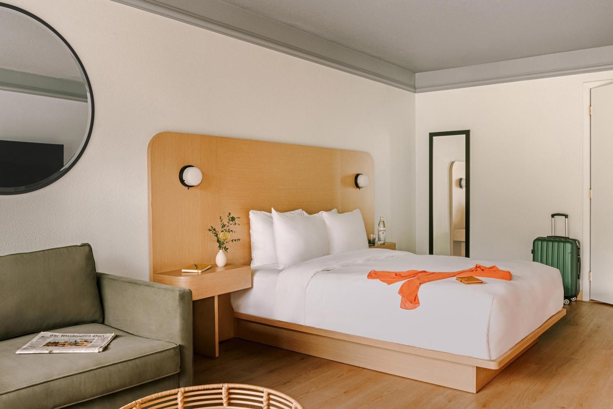 Sonder Cirrus Hotel